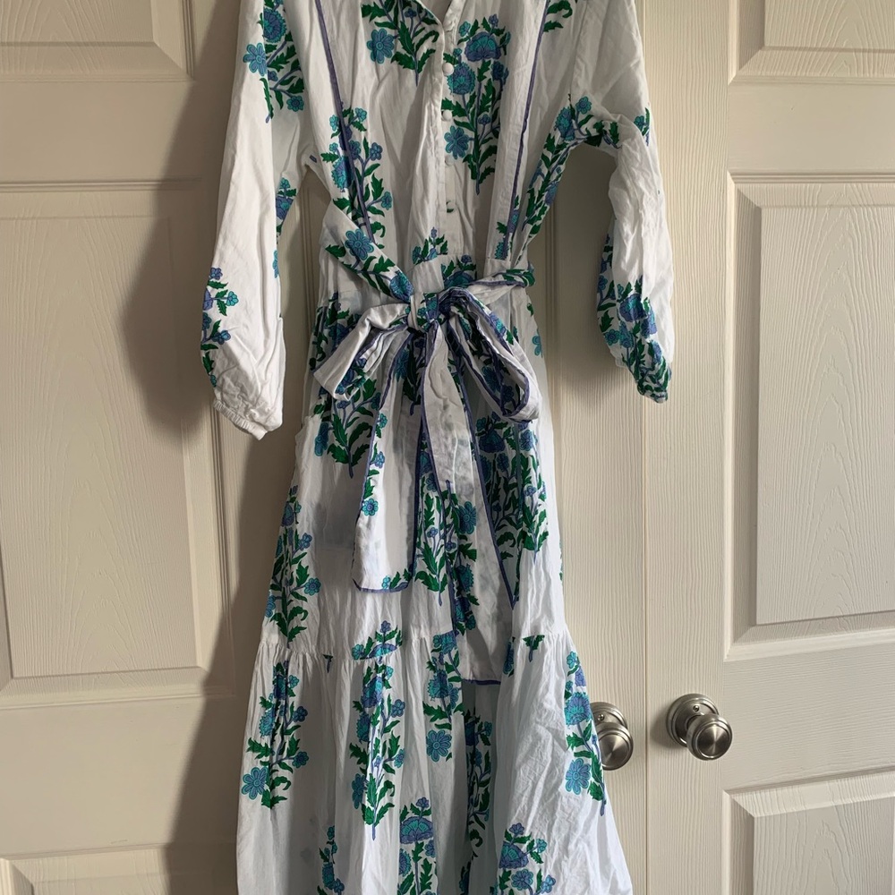Victoria Dunn White and Blue Floral Maxi Dress